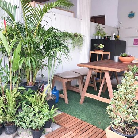 Lost And Found Bed And Breakfast Bangkok Exteriér fotografie